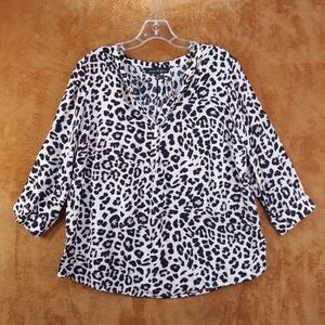 JASMINE & JULIANA Womens Top Large Tan Pullover VNeck Leopard Flowy Lightweight